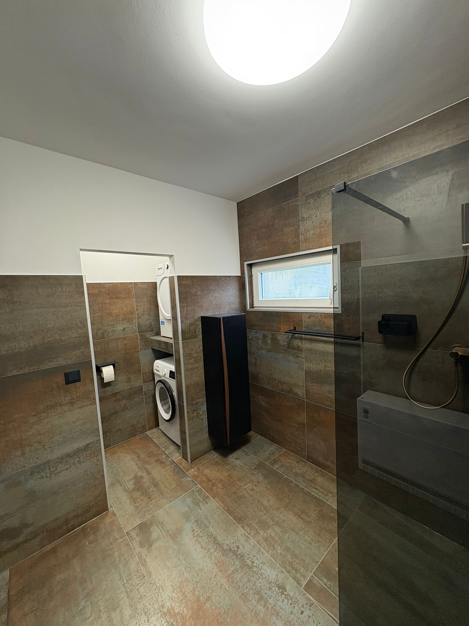 WhatsApp Image 2025-11-19 at 20.30.41